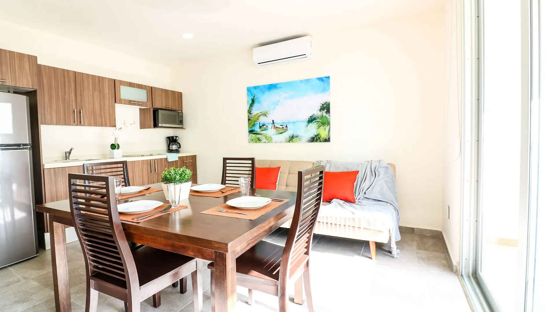 The Furlough Fur101 Hotel Playa del Carmen