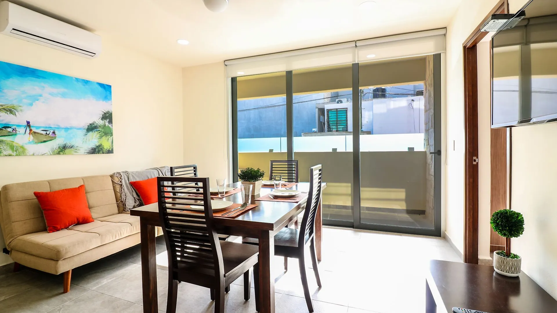 The Furlough Fur101 Hotel Playa del Carmen
